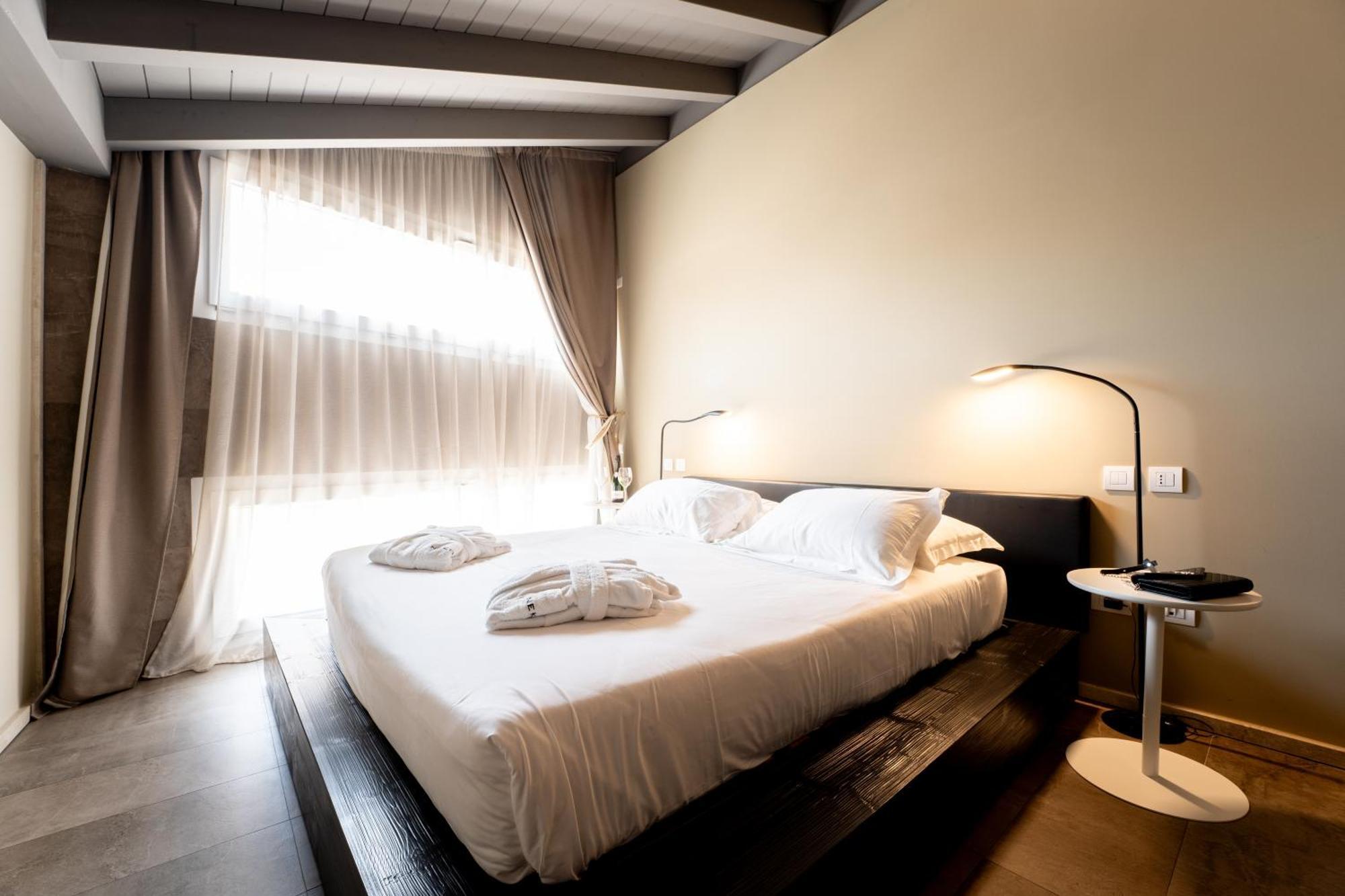 Neko Boutique Hotel Cagliari Værelse billede
